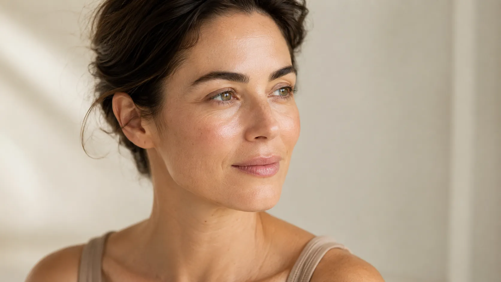 Viço e textura realista após o peeling Viço natural do rosto após renovação com peeling coreano